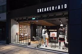 sneakeraid